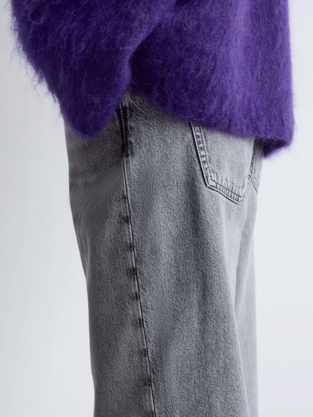 NWT (size 8) & Other Stories STRAIGHT-LEG JEANS - Picture 2 of 9